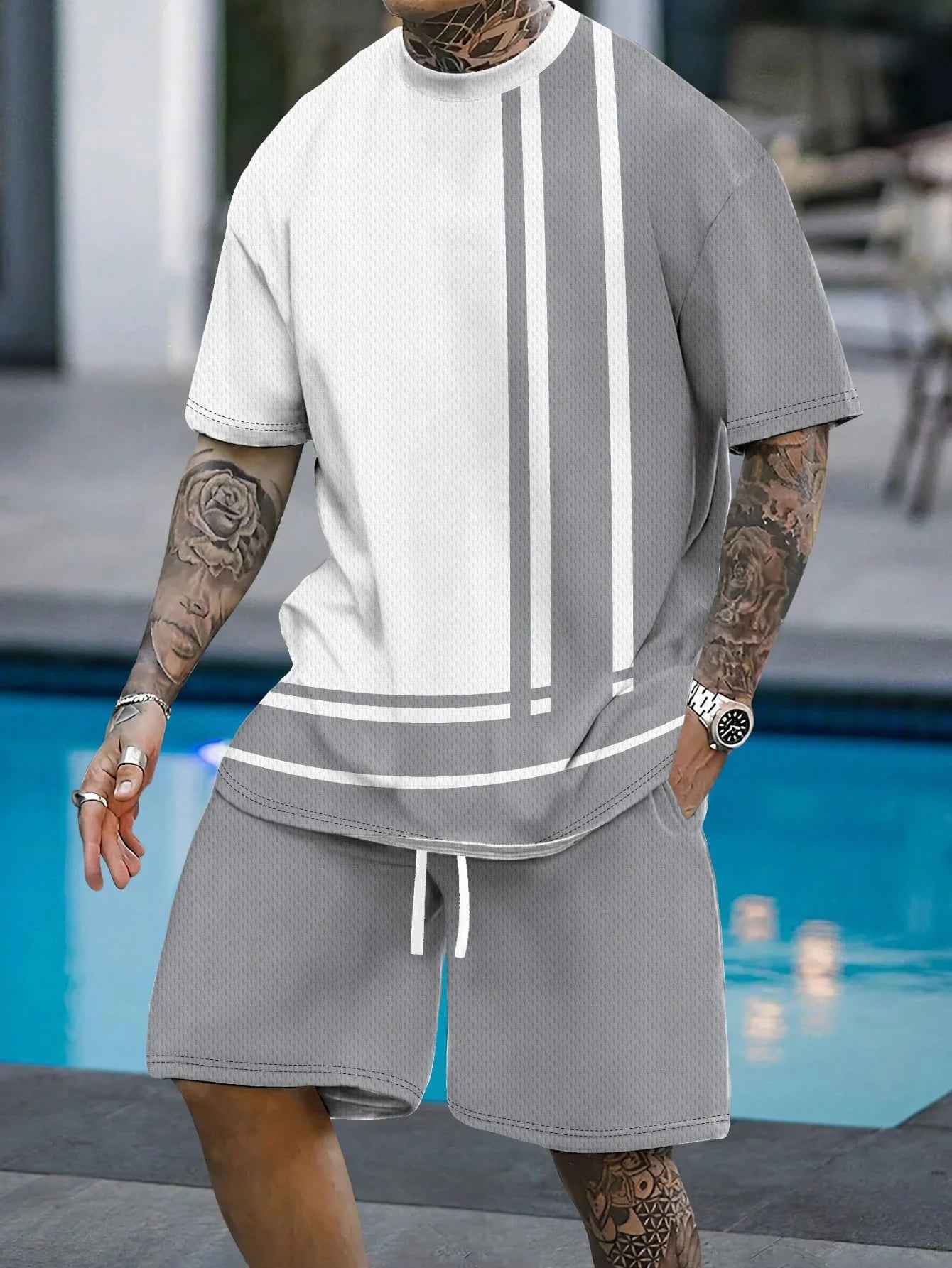 Men's Stripe Print T-Shirt & Shorts Set