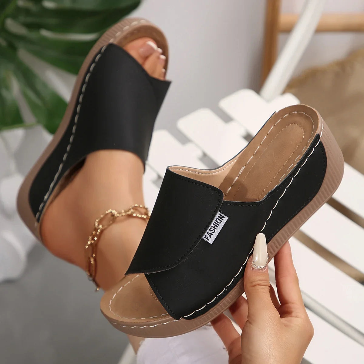 Women's Open-Toe Wedge Buckle Sandals