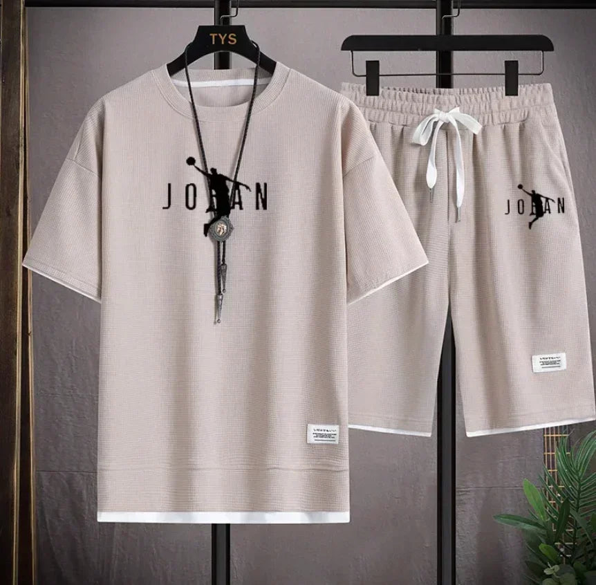 Men's T-Shirt & Shorts 2-Piece Fashion Set