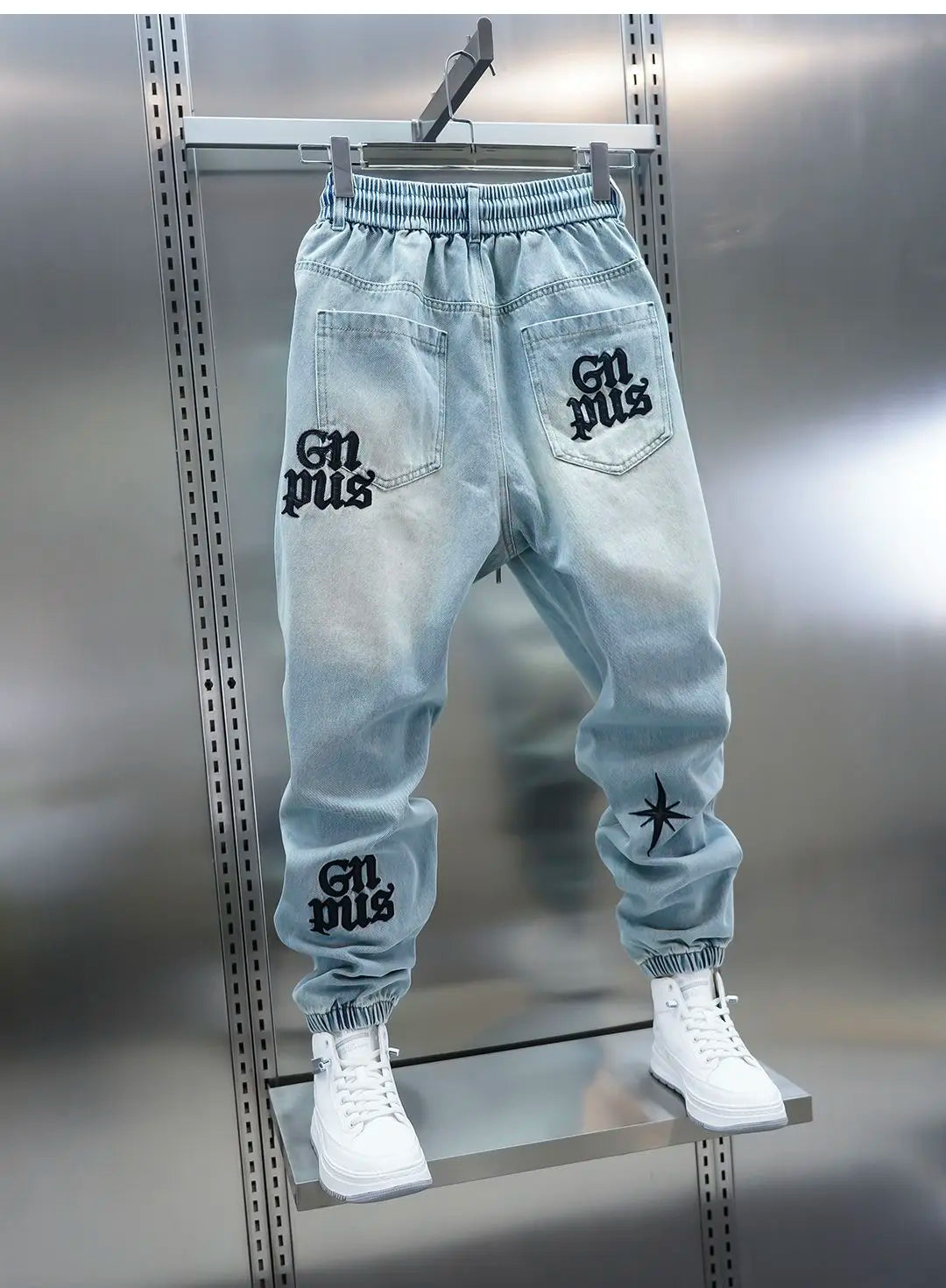 Men's Embroidered Letter Washed Baggy Jeans