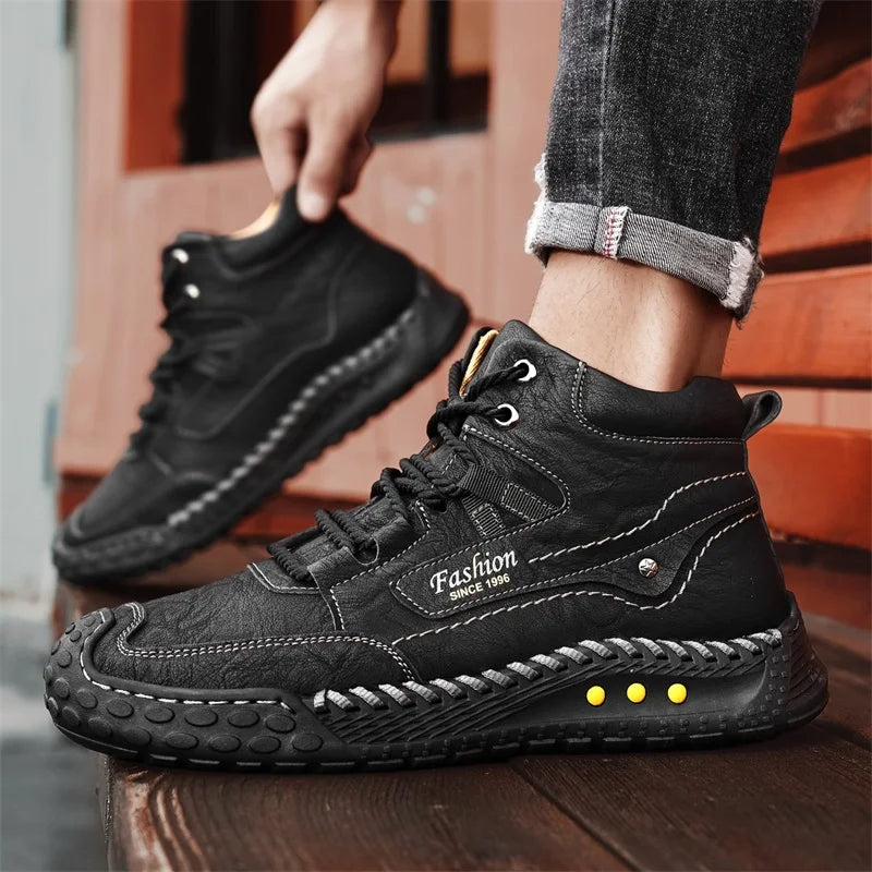 Men's Hand-Stitched Retro Lace-Up Boots
