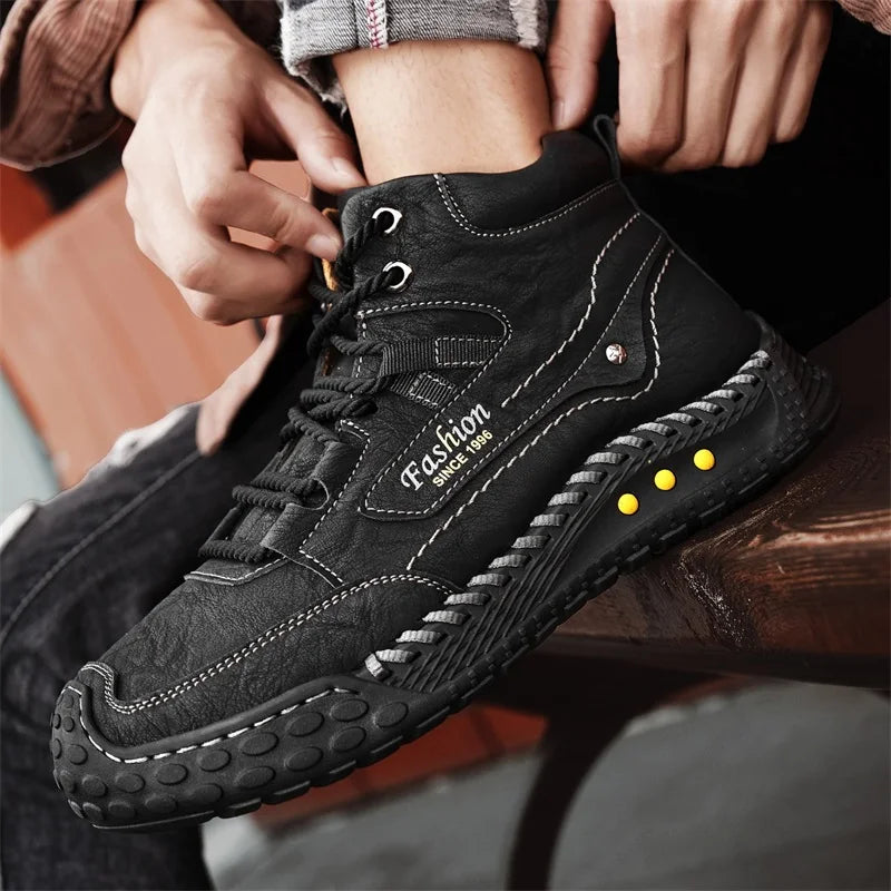 Men's Hand-Stitched Retro Lace-Up Boots