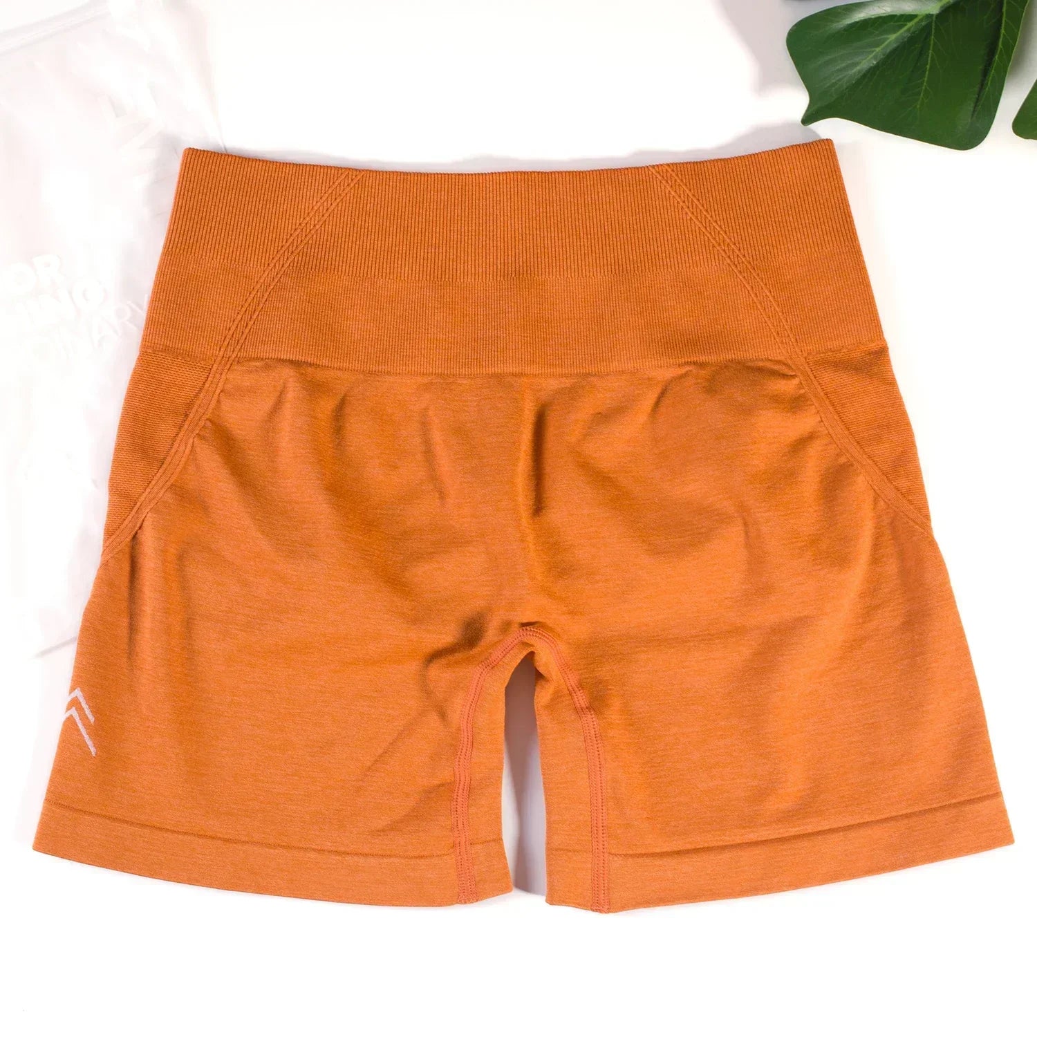 Women's High-Waist Seamless Scrunch Shorts