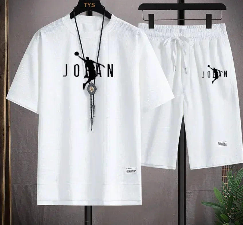 Men's T-Shirt & Shorts 2-Piece Fashion Set