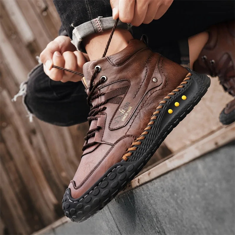 Men's Retro Lace-Up Casual Boots