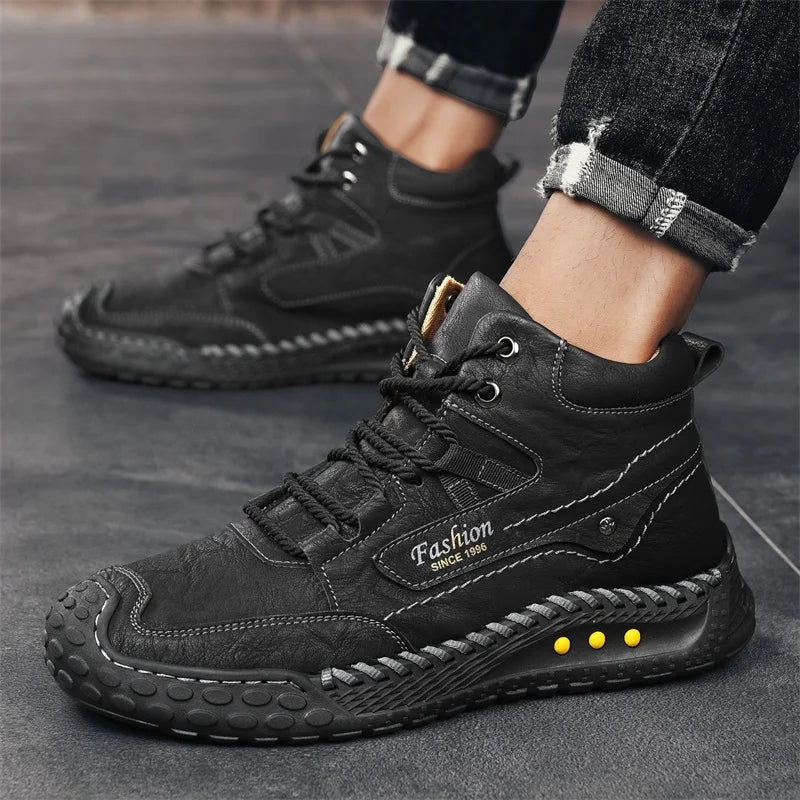 Men's Hand-Stitched Retro Lace-Up Boots