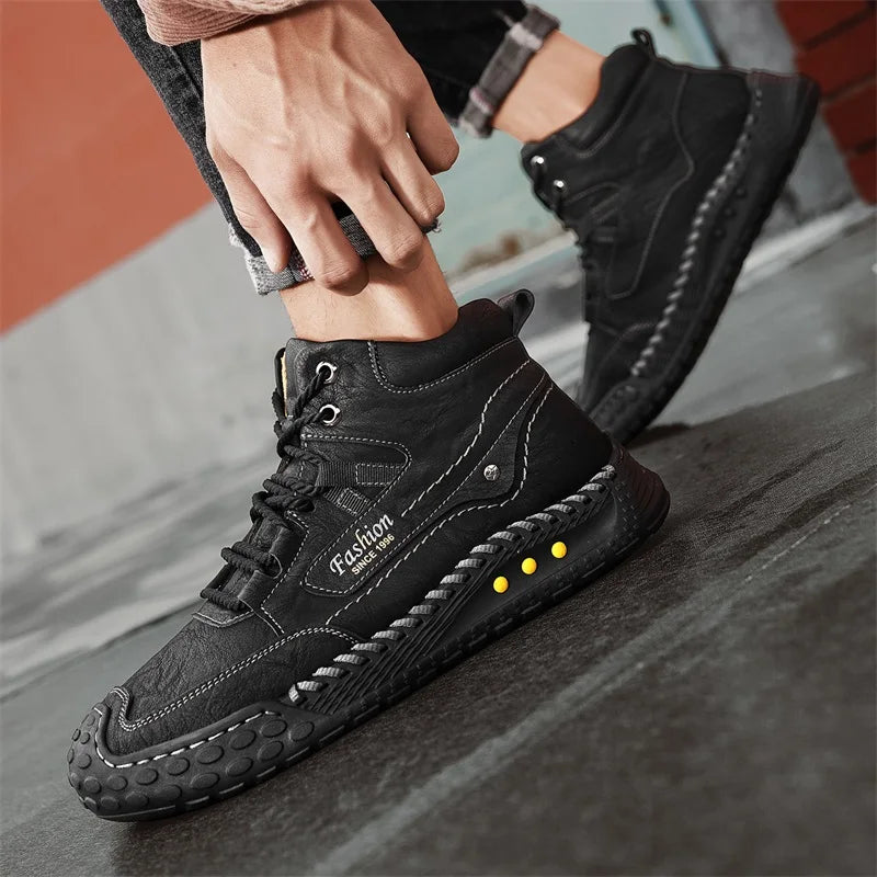 Men's Hand-Stitched Retro Lace-Up Boots