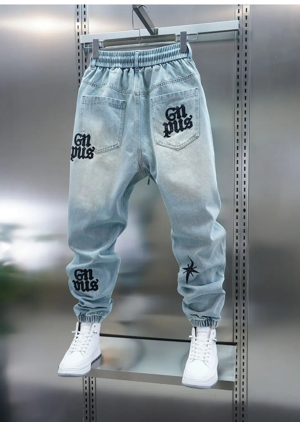 Men's Embroidered Letter Washed Baggy Jeans