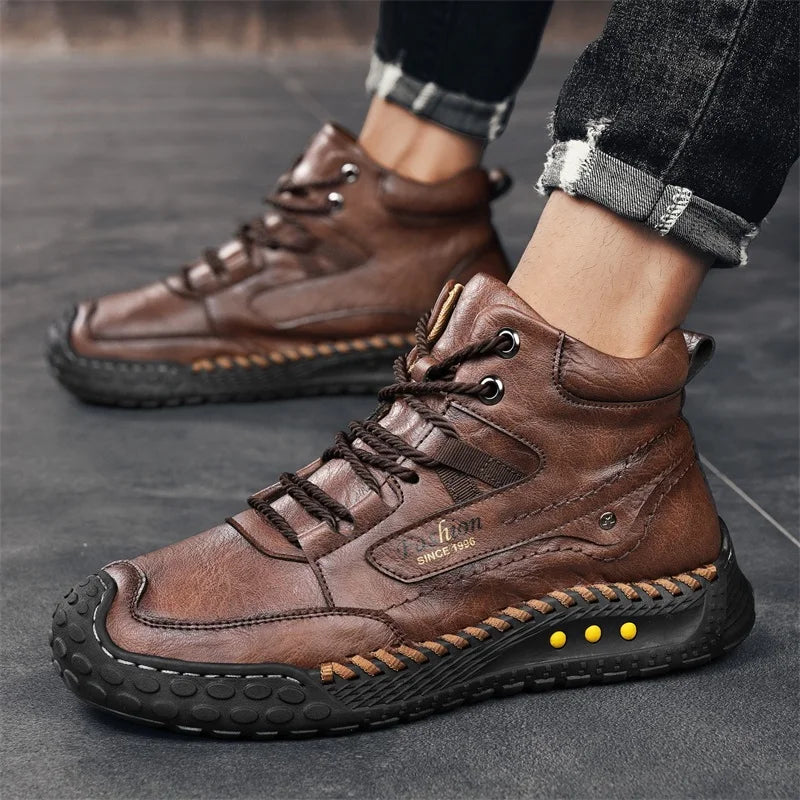 Men's Hand-Stitched Retro Lace-Up Boots