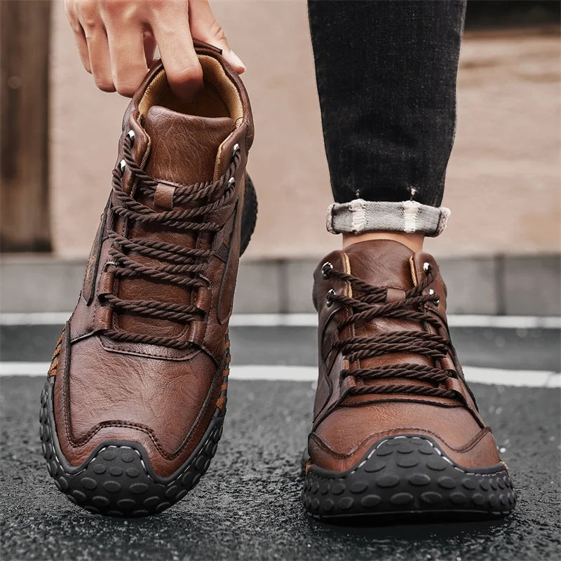 Men's Hand-Stitched Retro Lace-Up Boots