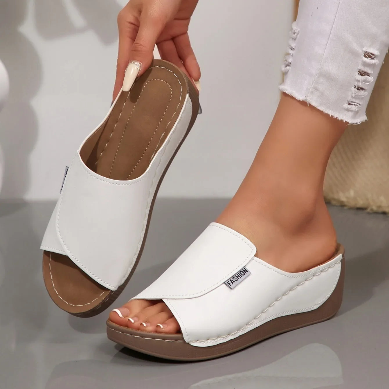 Women's Open-Toe Wedge Buckle Sandals