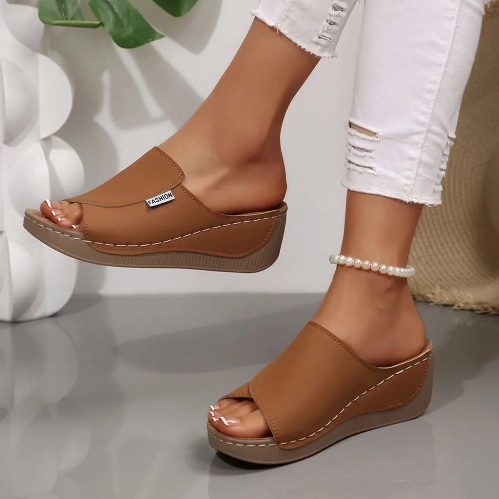 Women's Open-Toe Wedge Buckle Sandals