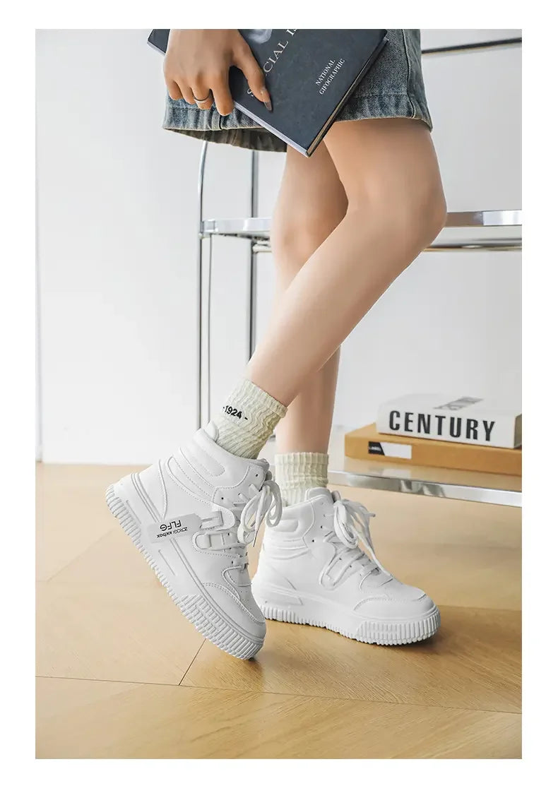Women's Soft Sole Lace-Up Ankle Boots