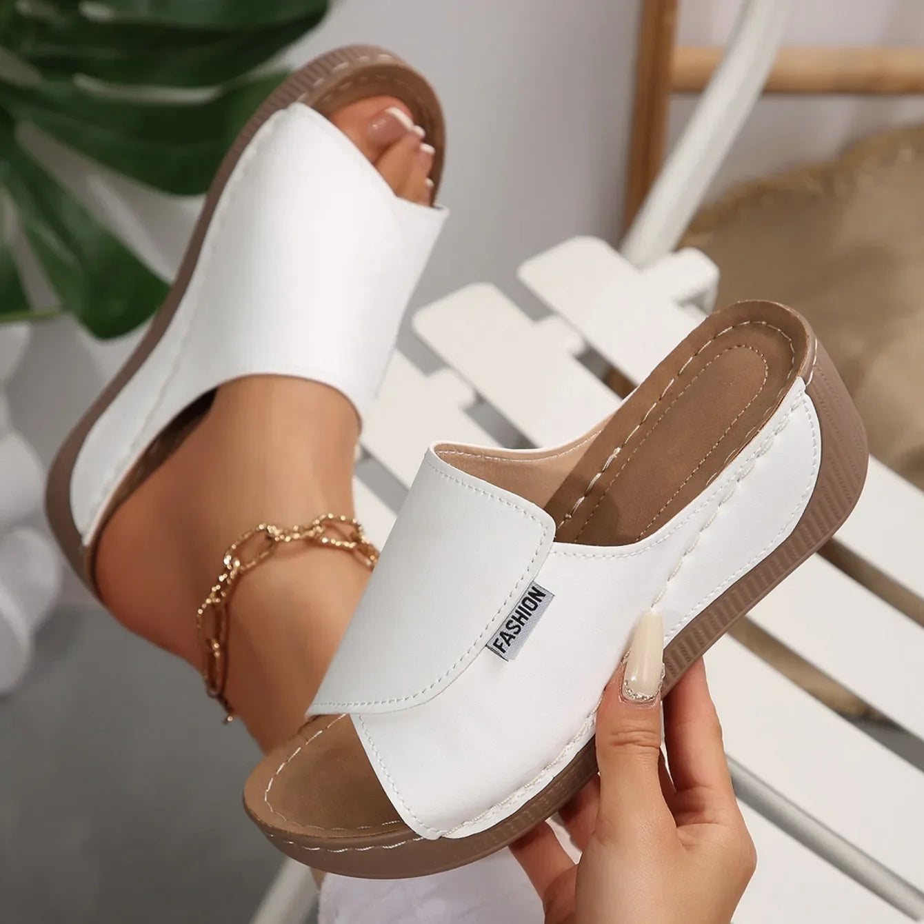 Women's Open-Toe Wedge Buckle Sandals