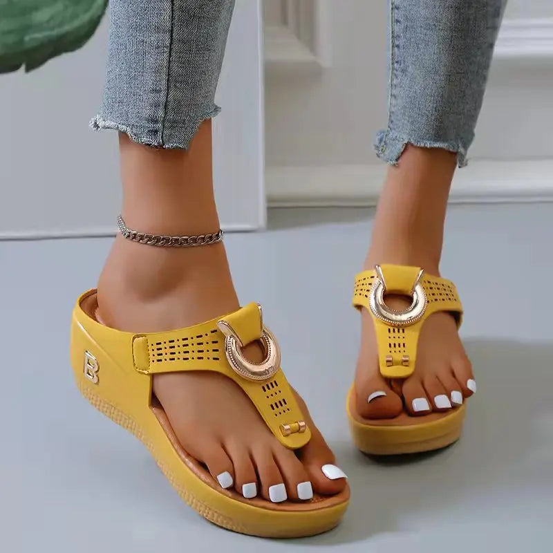 Women's Platform Wedge Flip-Flop Sandals
