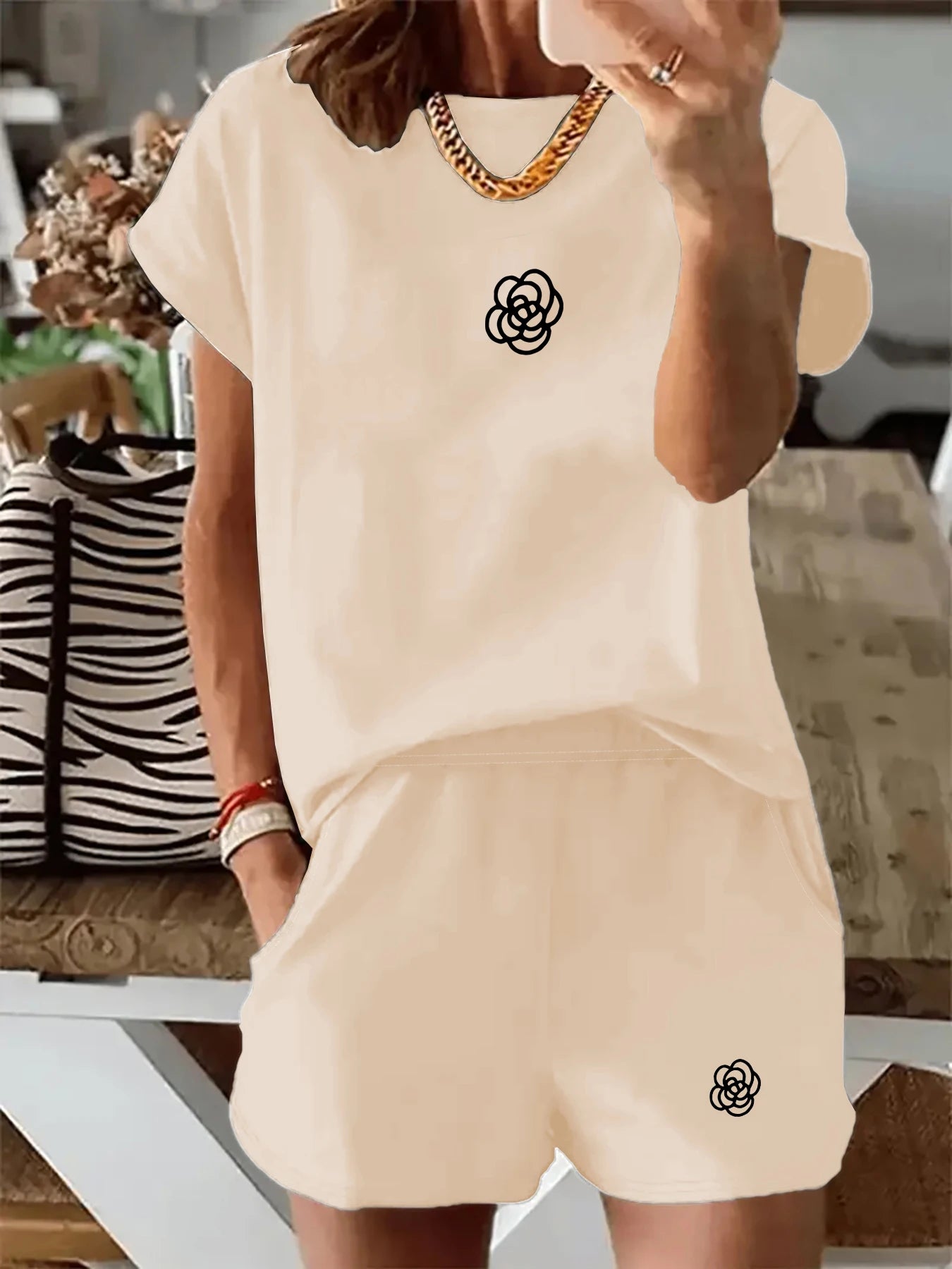 Women's Camellia Print T-Shirt & Shorts Set