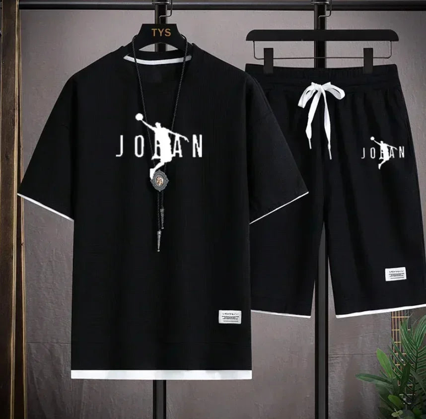 Men's T-Shirt & Shorts 2-Piece Fashion Set