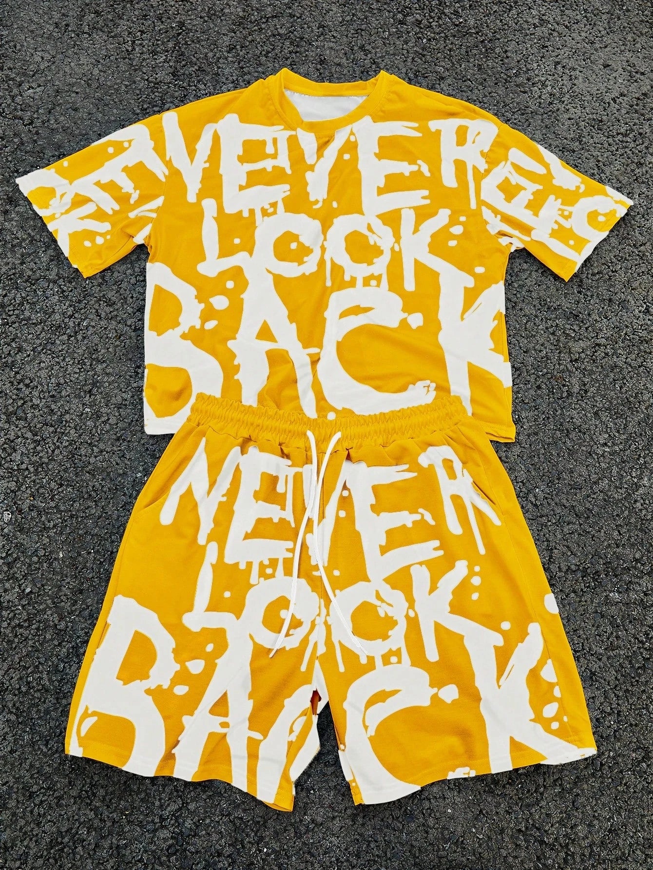 Men's Floral Graphic Tee & Shorts Set
